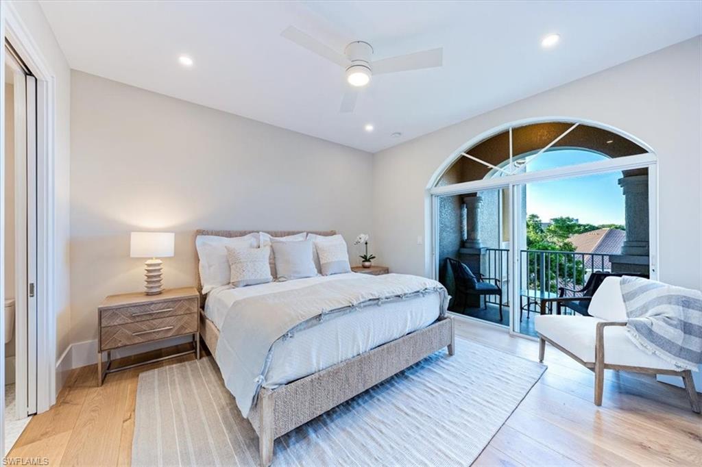 CRESCENT - Residential