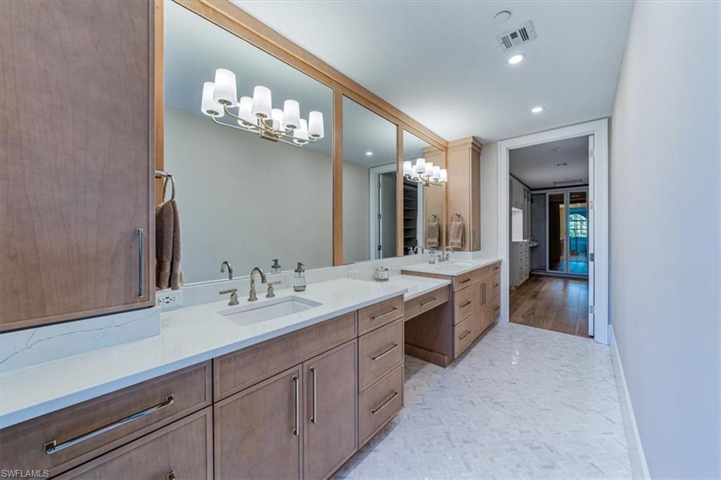 CRESCENT - Residential