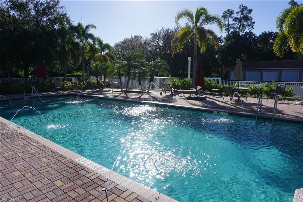 BOTANICAL PLACE - Residential