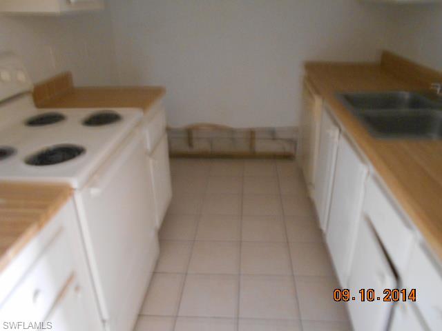 SUNSET POINTE AT FORT MYERS - Residential