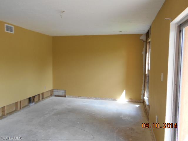 SUNSET POINTE AT FORT MYERS - Residential