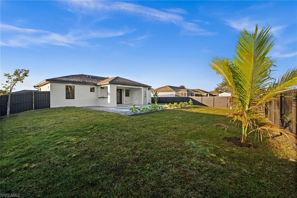 CAPE CORAL - Residential