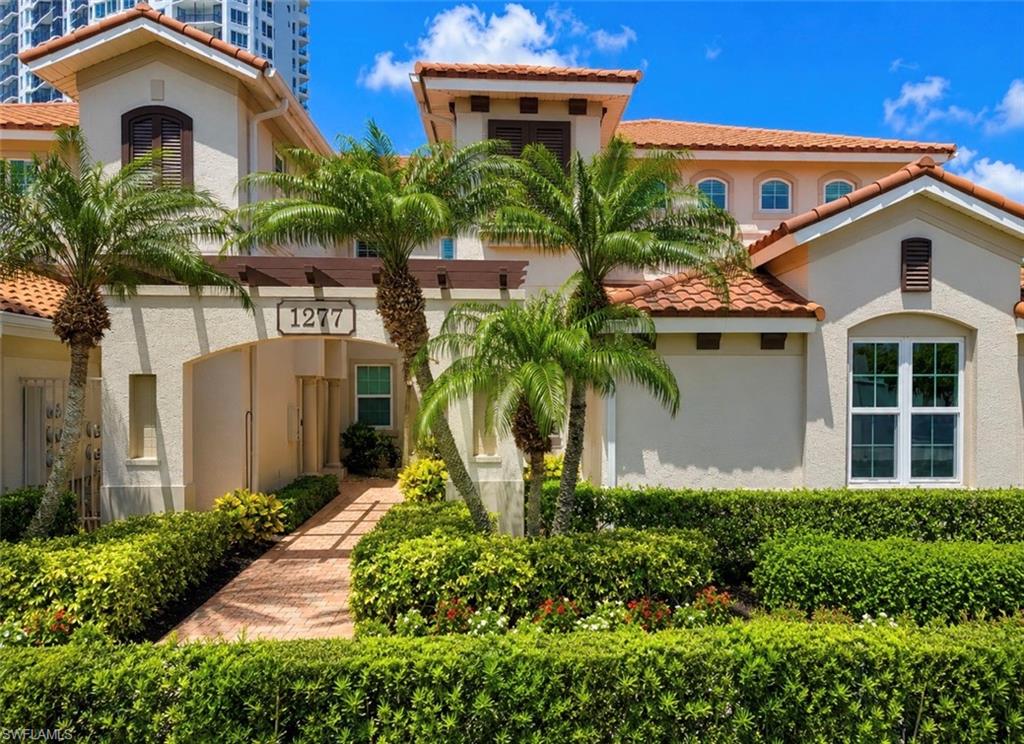 1277 Rialto WAY 102