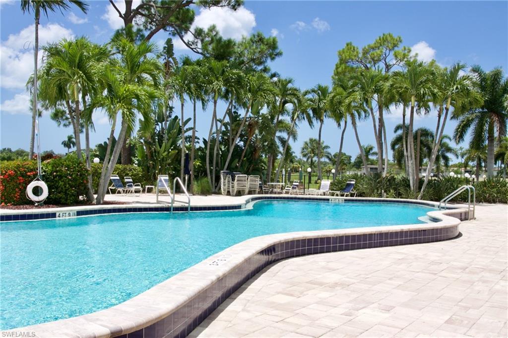 GLADES COUNTRY CLUB - Residential Lease