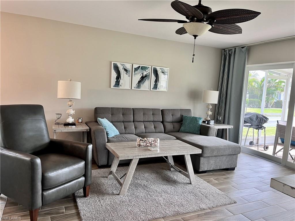 GLADES COUNTRY CLUB - Residential Lease