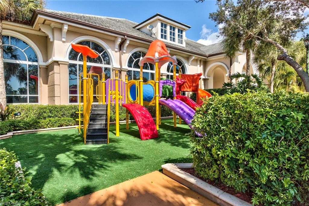 VARENNA - Residential Lease