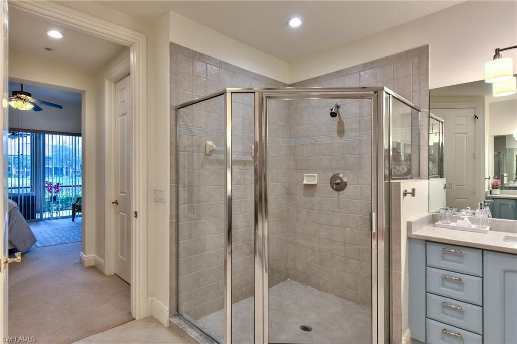 VARENNA - Residential Lease