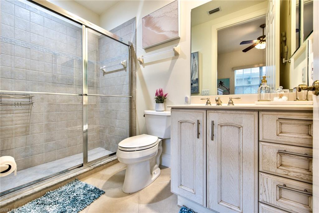 VARENNA - Residential Lease