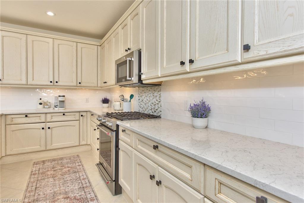 VARENNA - Residential Lease