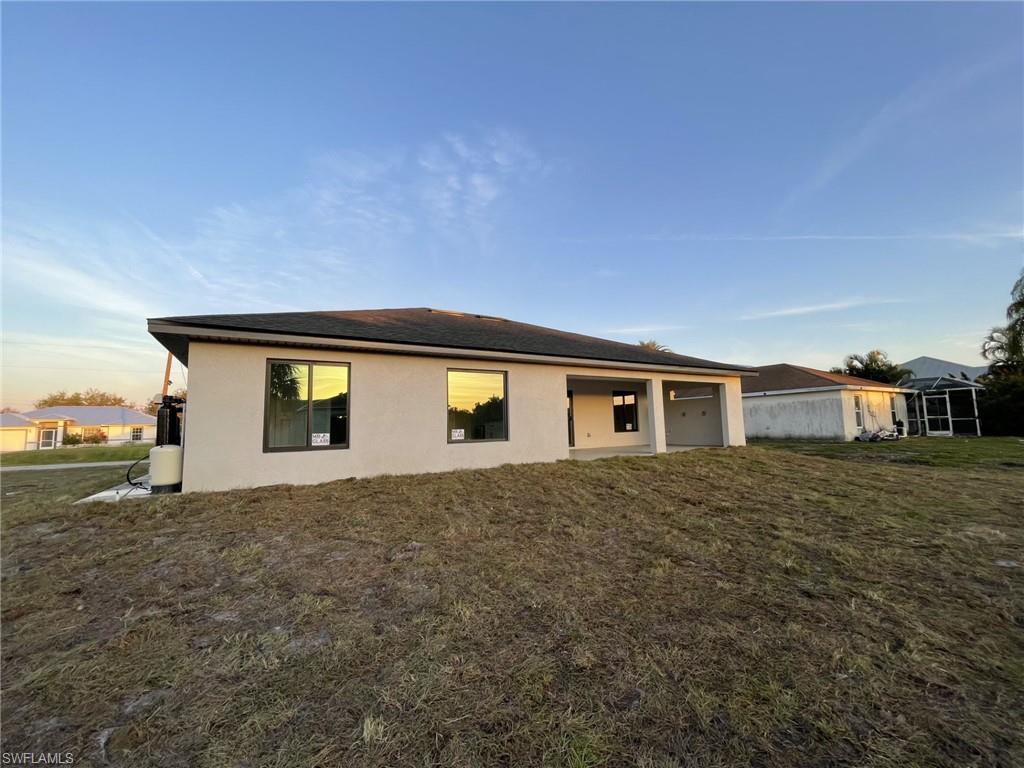 LEHIGH ACRES - Residential