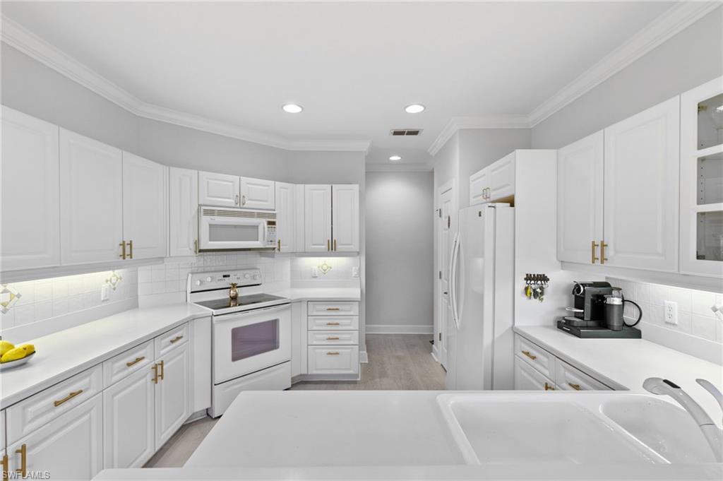 OSPREY POINTE - Residential Lease