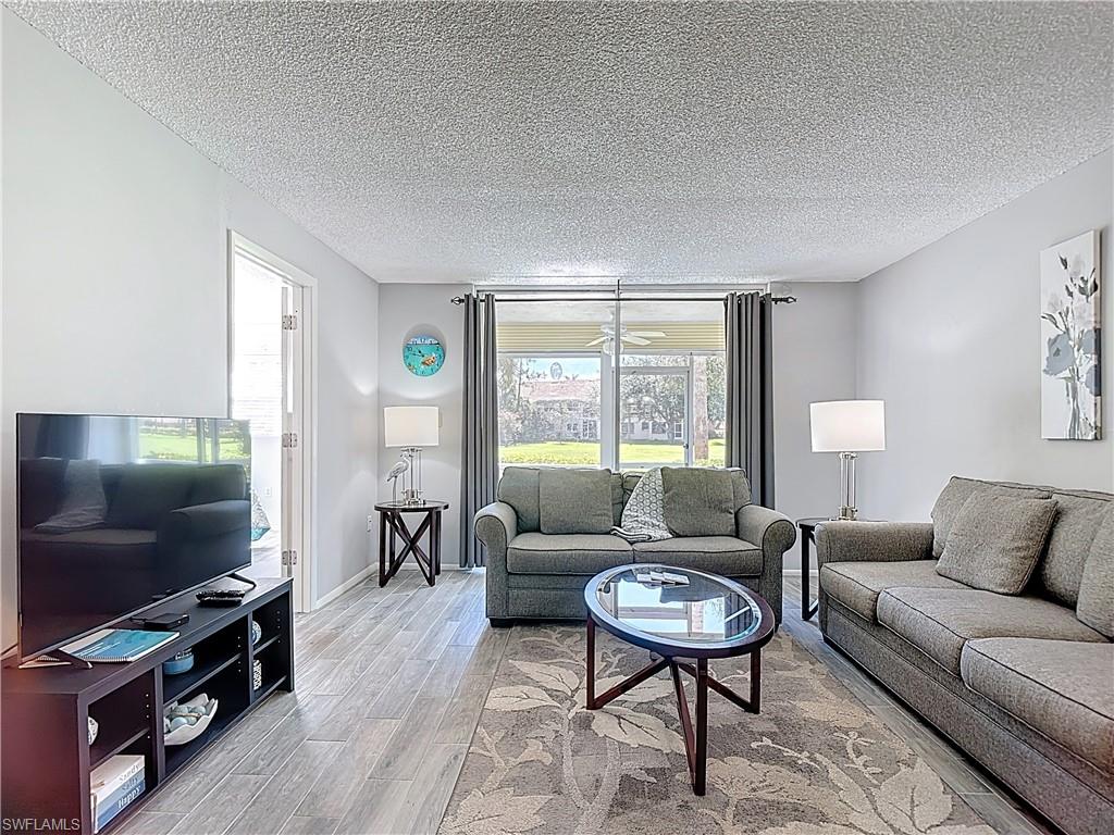 TURTLE LAKE GOLF COLONY - Residential Lease