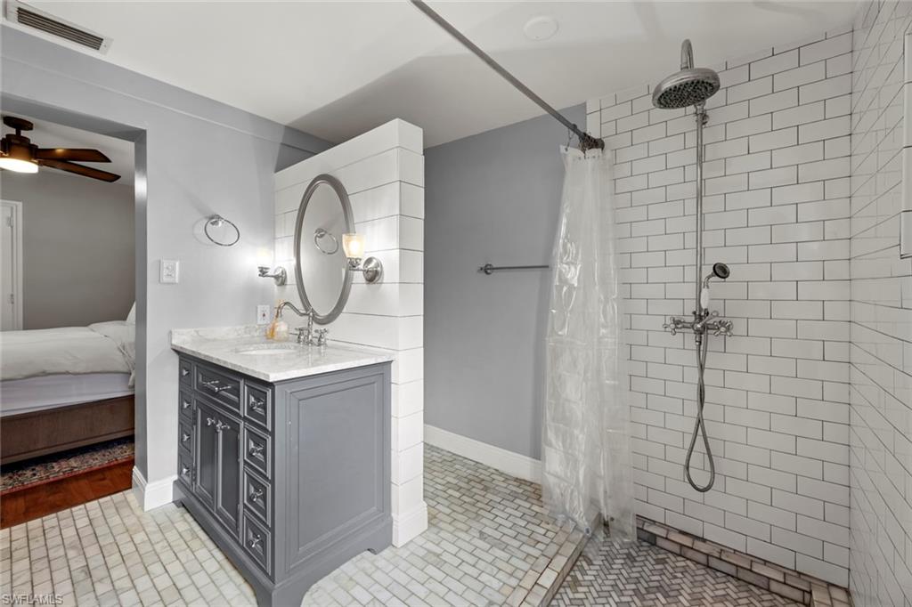 CARLTON GROVE - Residential