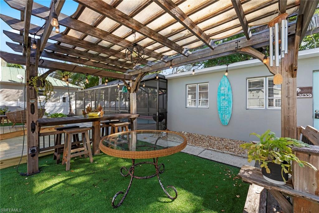 CARLTON GROVE - Residential