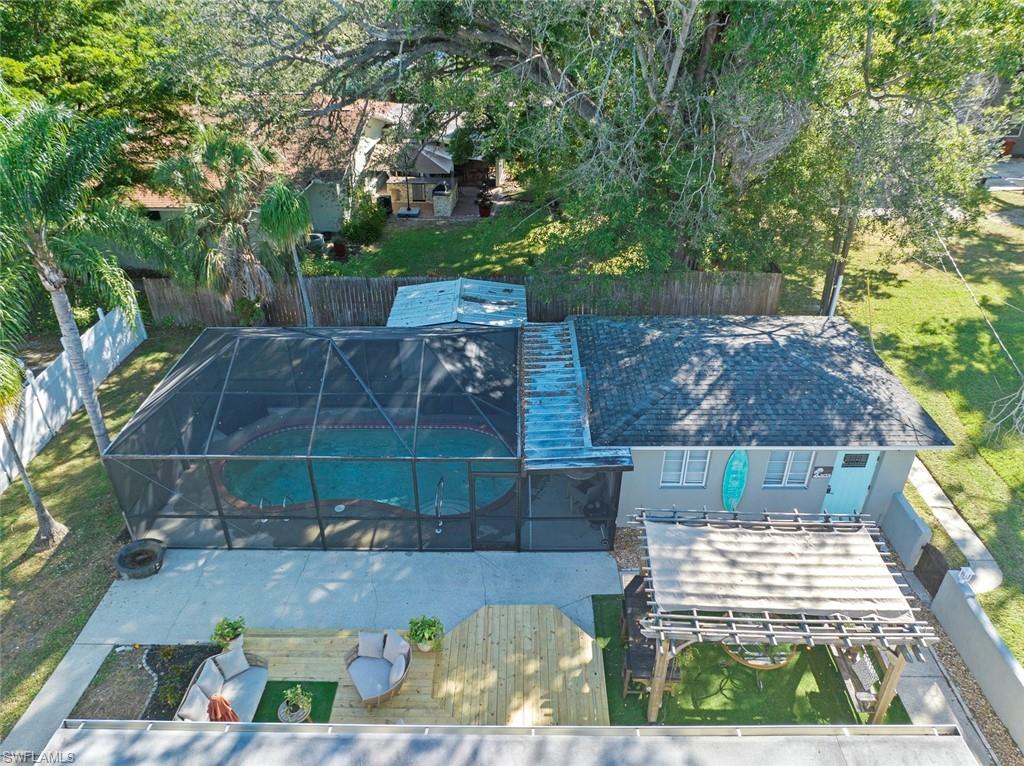 CARLTON GROVE - Residential