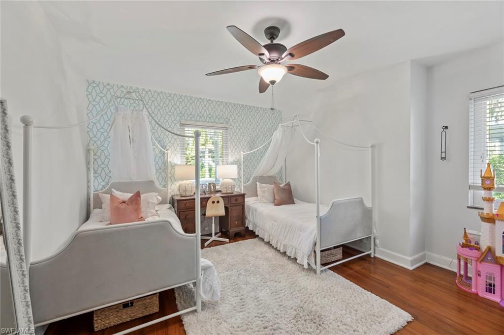 CARLTON GROVE - Residential