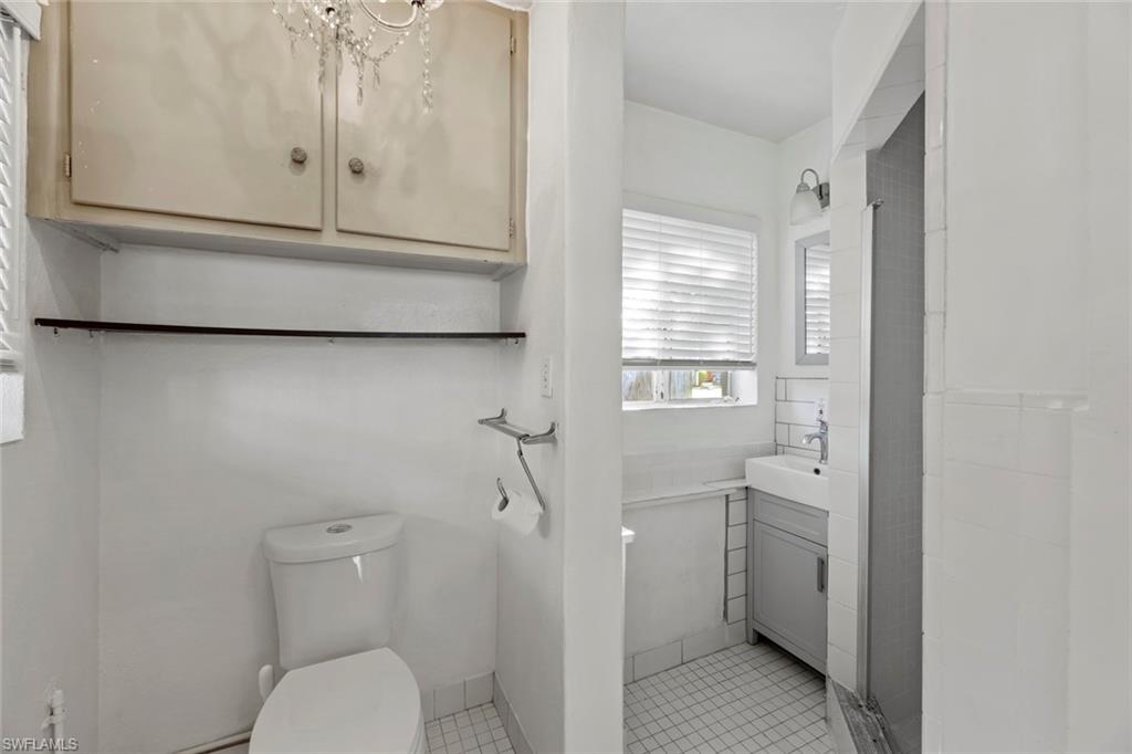 CARLTON GROVE - Residential