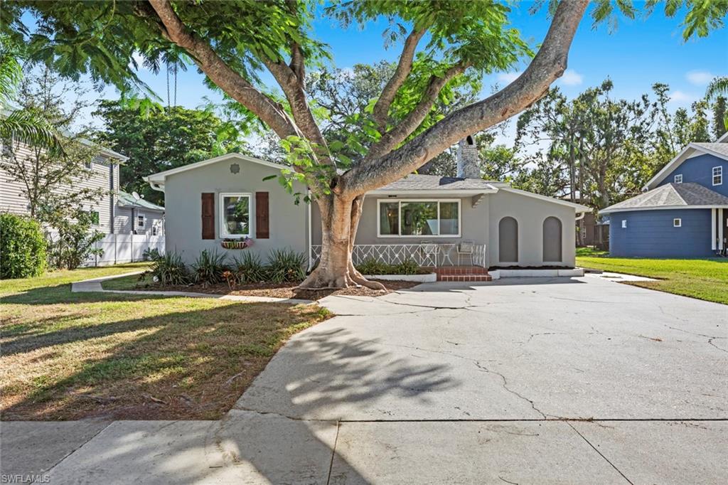 CARLTON GROVE - Residential