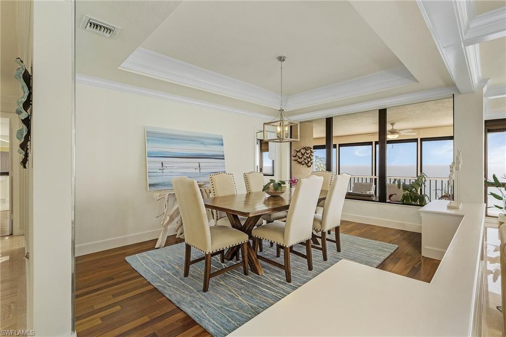 4301 Gulf Shore BLVD N 1902