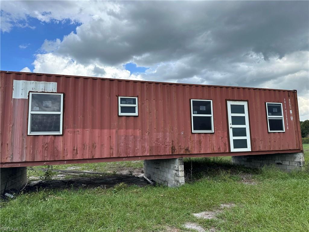 CLEWISTON - Land