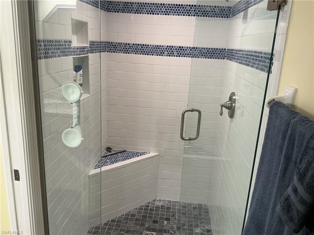 OAKMONT VILLAGE - Residential