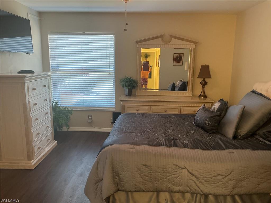 OAKMONT VILLAGE - Residential