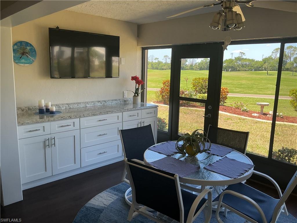 OAKMONT VILLAGE - Residential