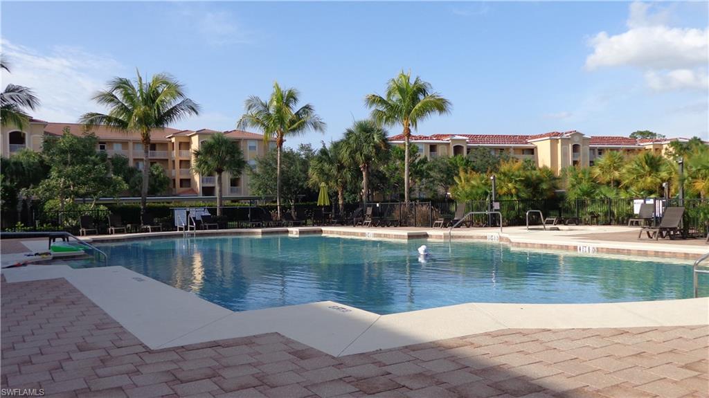 TERRACE IV AT RIVERWALK - Residential