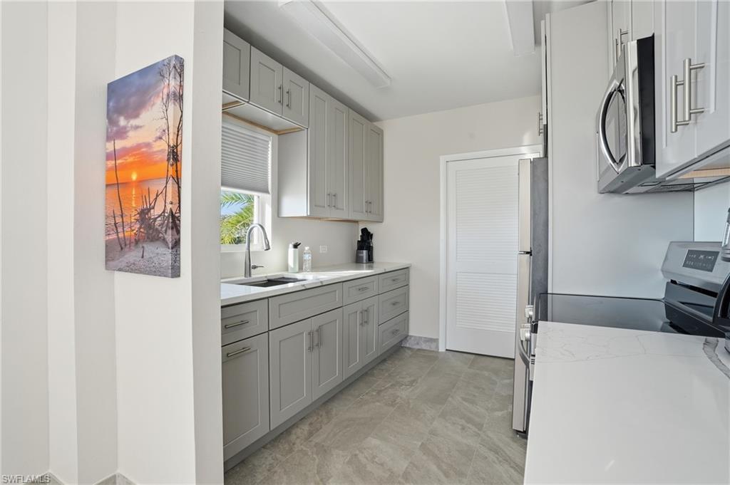 ISLAND REEF CLUB - Residential