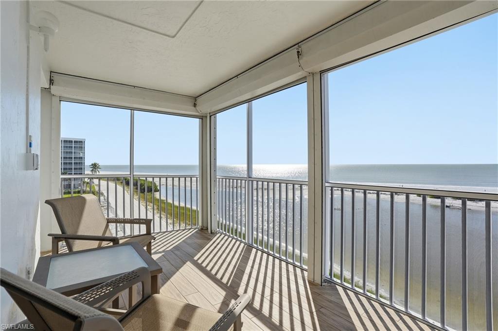 ISLAND REEF CLUB - Residential