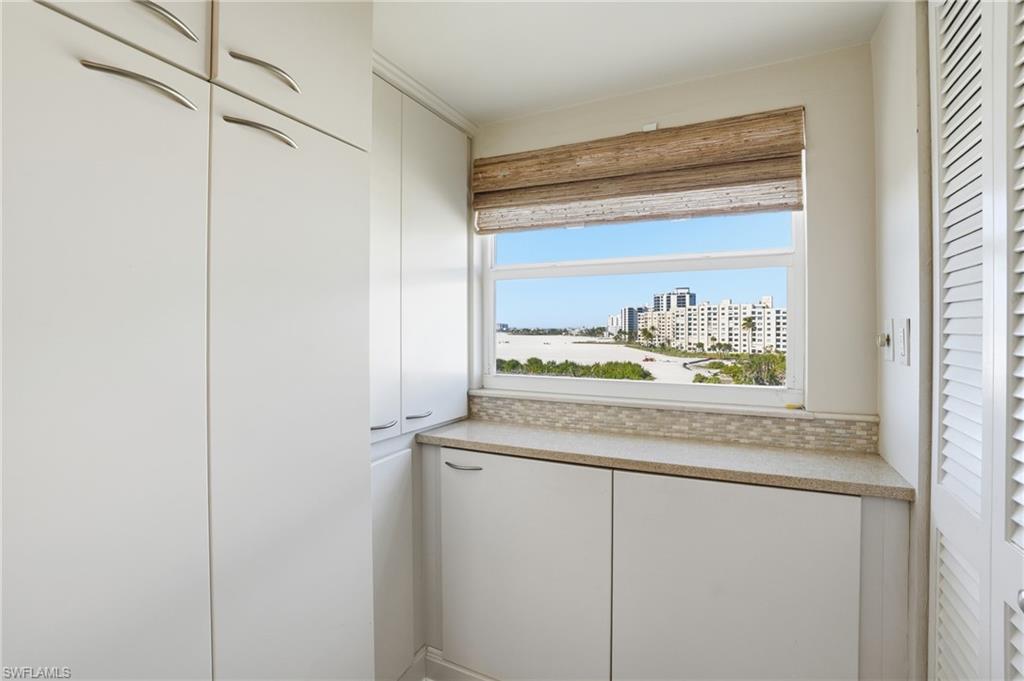 ISLAND REEF CLUB - Residential