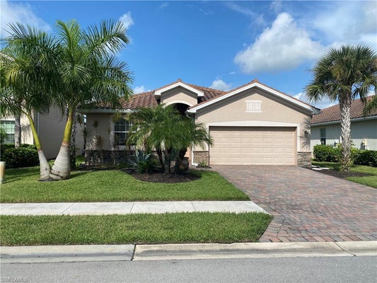 2466 HEYDON CIR E, NAPLES, FL 34120 - Image a1a9050dc079ebfbe8ea038a36c2e82e/4155834983