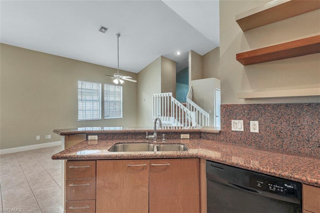 ISLAND PARK WOODS - Residential