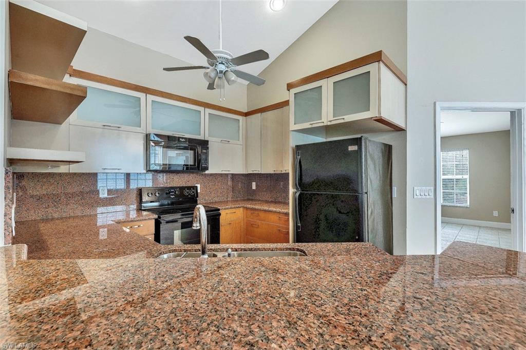 ISLAND PARK WOODS - Residential