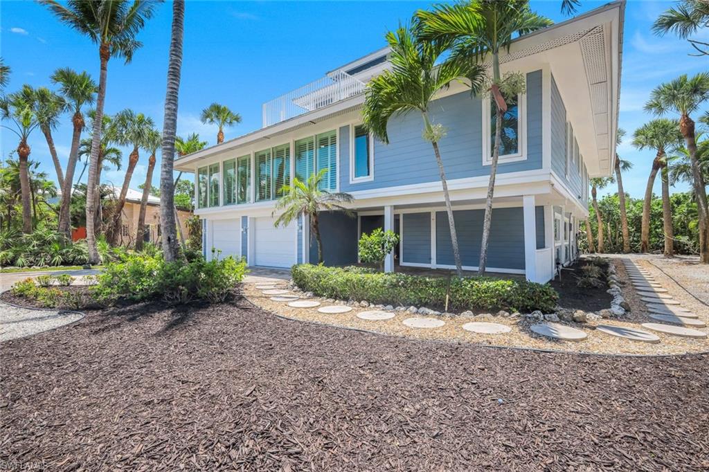 513 Lighthouse WAY