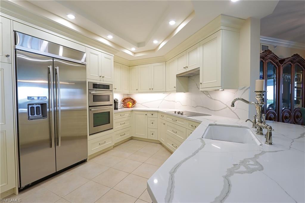 BAYPOINTE AT NAPLES CAY - Residential Lease