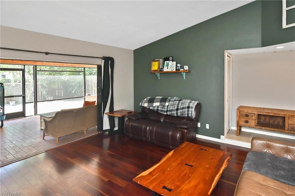 CALOOSA YACHT & RACQUET CLUB - Residential