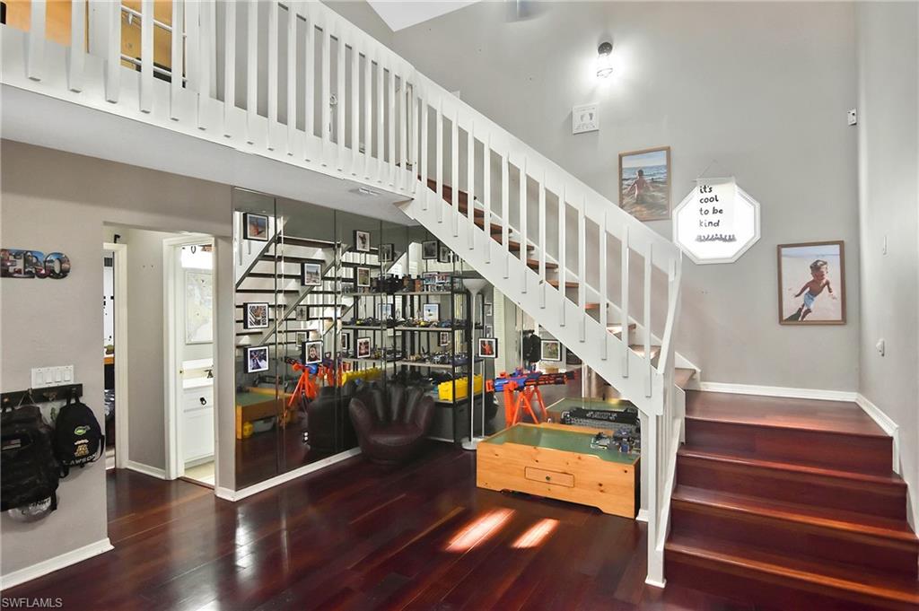 CALOOSA YACHT & RACQUET CLUB - Residential