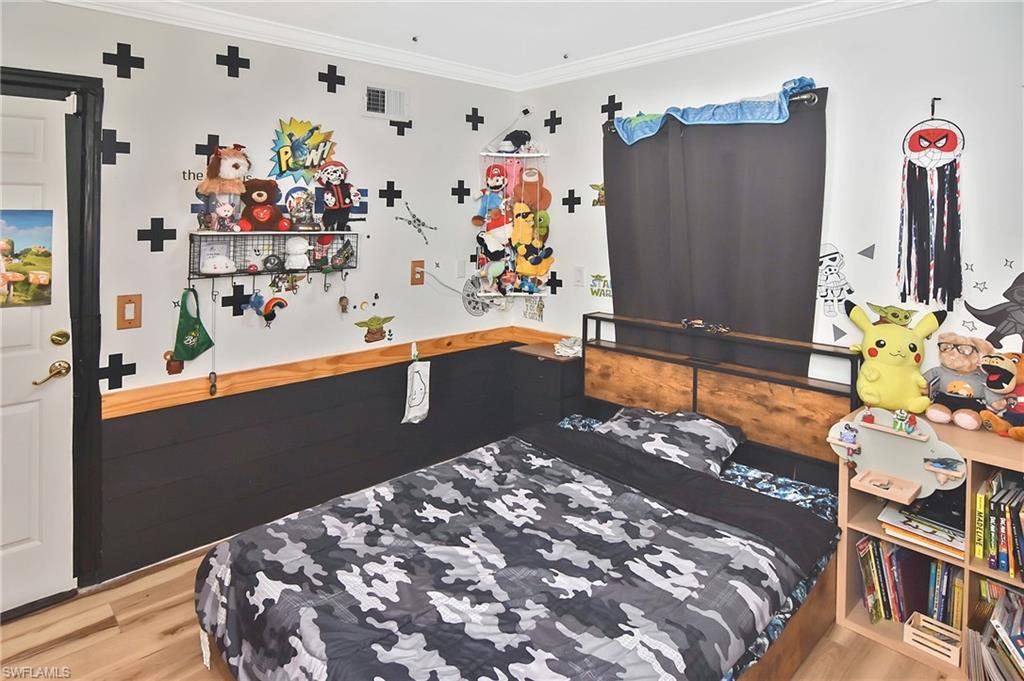 CALOOSA YACHT & RACQUET CLUB - Residential