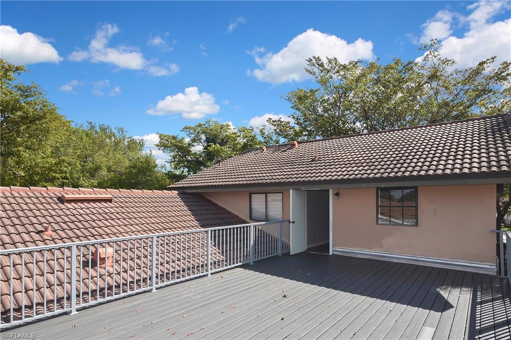 CALOOSA YACHT & RACQUET CLUB - Residential