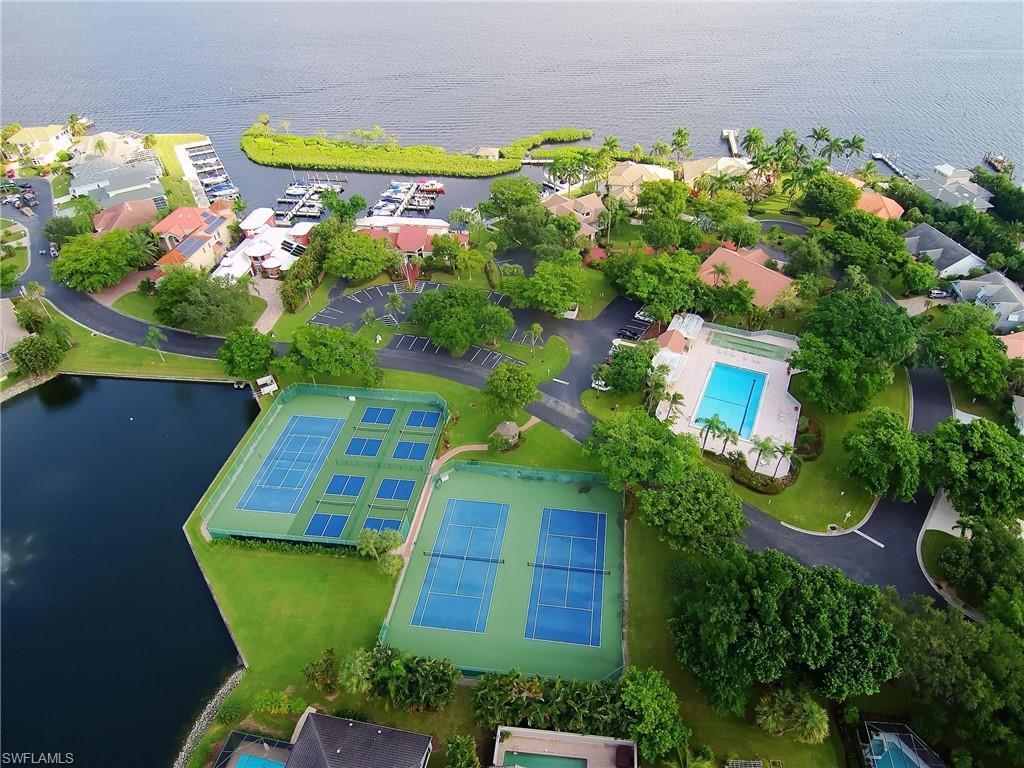 CALOOSA YACHT & RACQUET CLUB - Residential