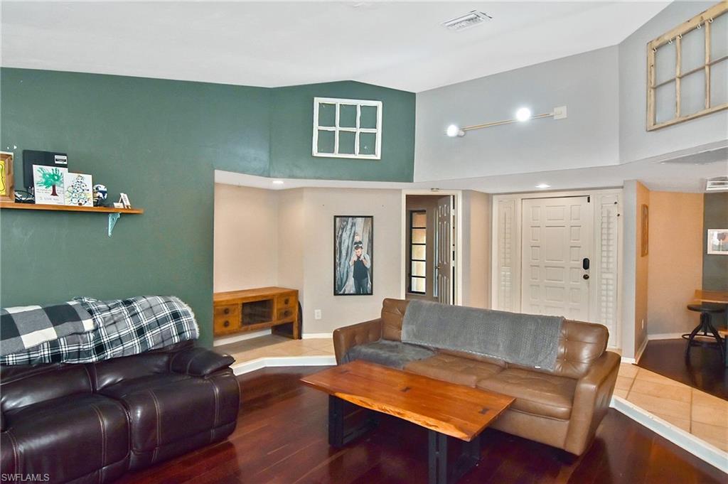 CALOOSA YACHT & RACQUET CLUB - Residential