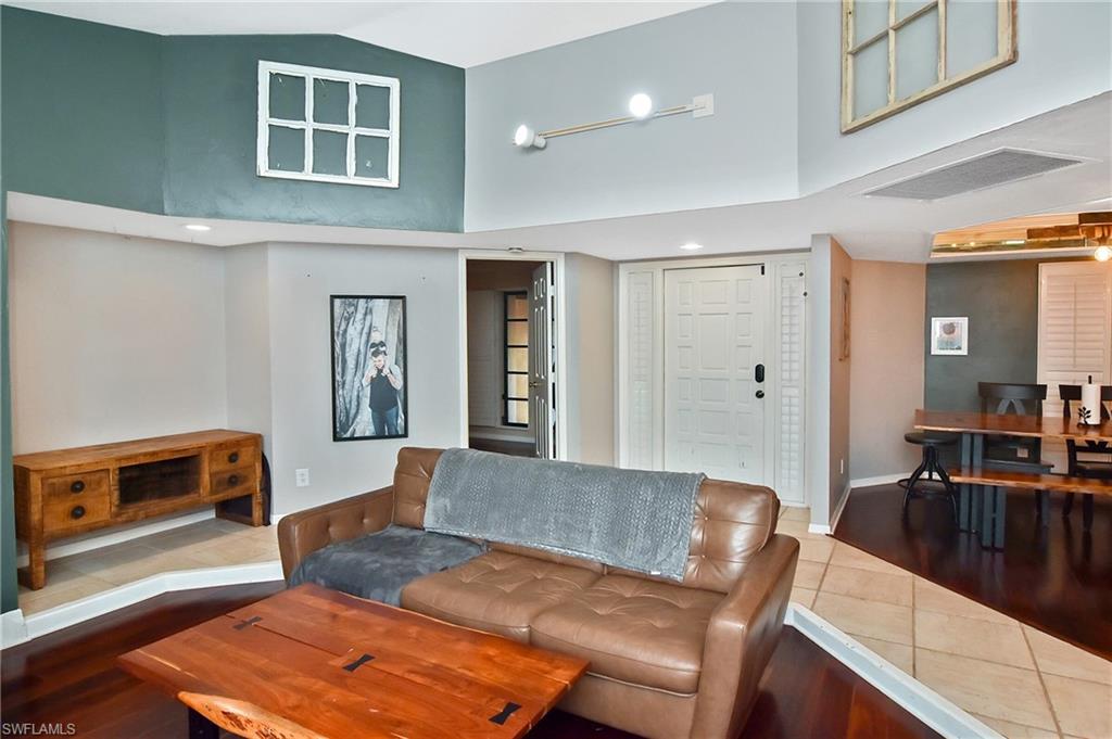 CALOOSA YACHT & RACQUET CLUB - Residential