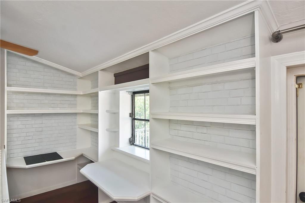 CALOOSA YACHT & RACQUET CLUB - Residential