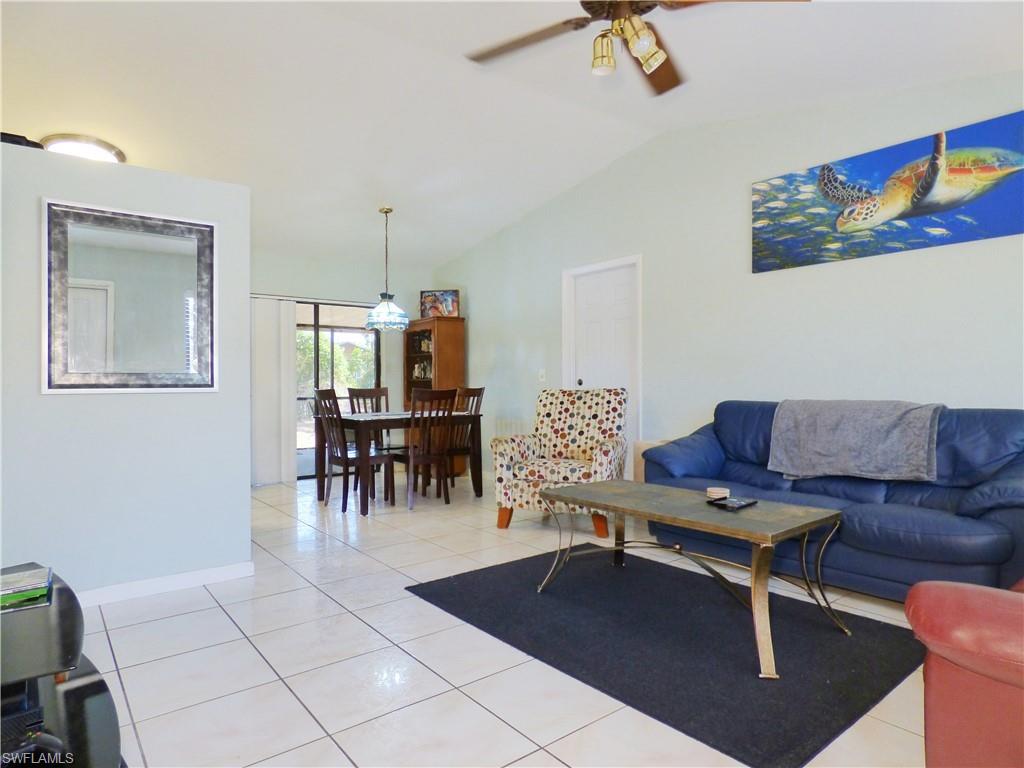 SAN CARLOS PARK - Residential