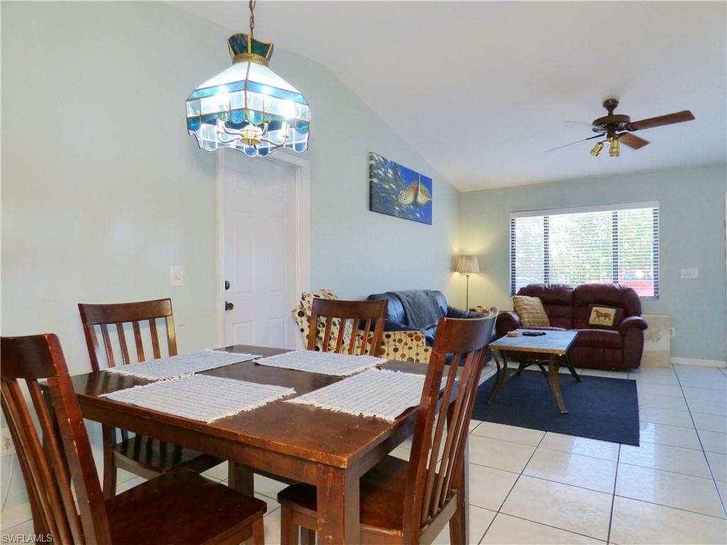 SAN CARLOS PARK - Residential