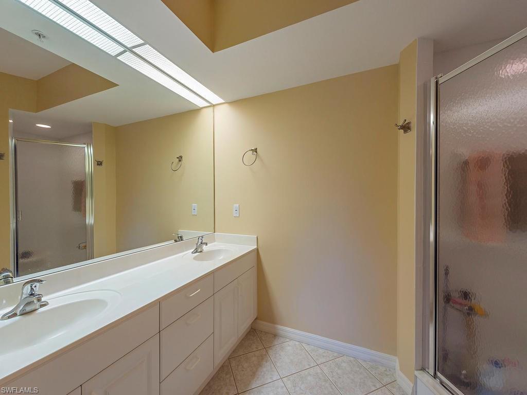 LIGHTHOUSE BAY - Residential