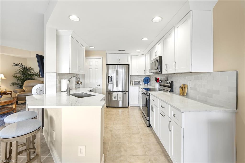 HARBOR LANDING - Residential