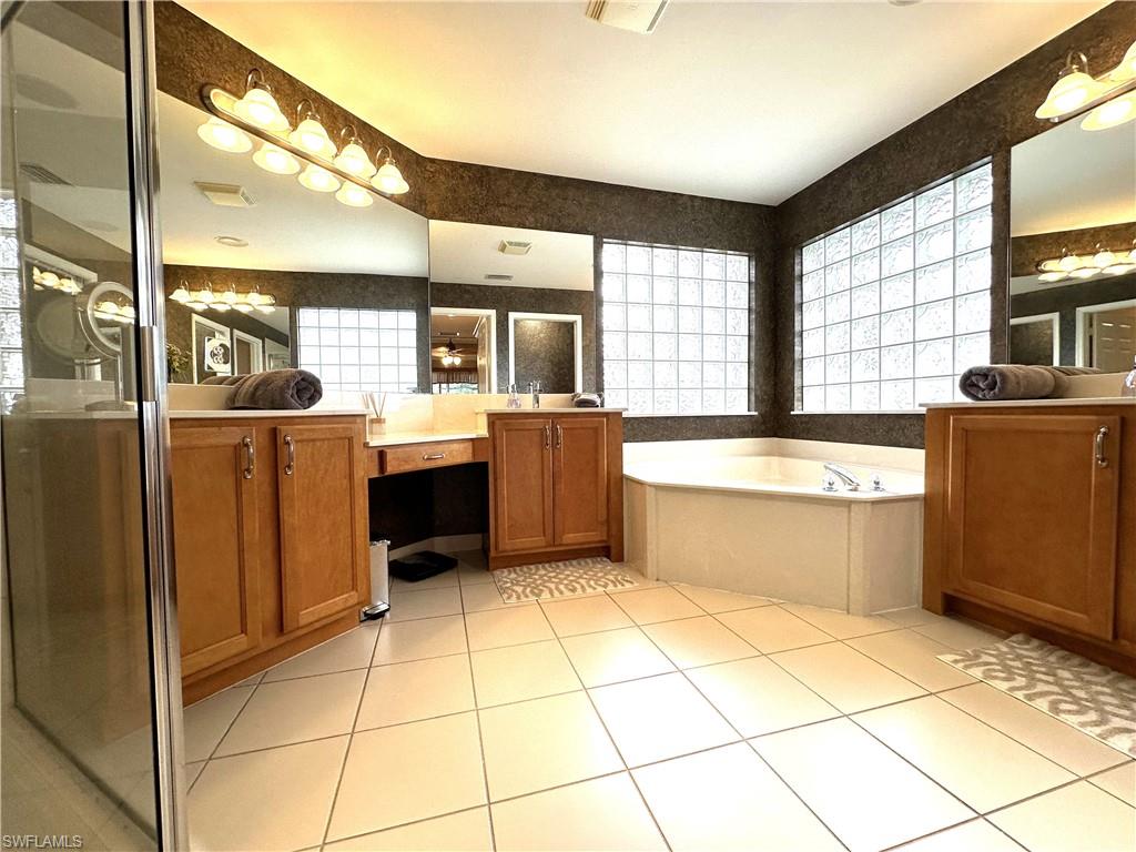 SATURNIA LAKES - Residential Lease