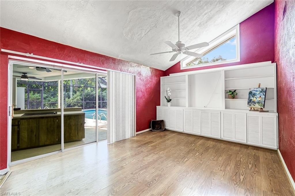 PINE HURST ESTATES - Residential